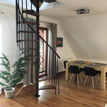 Daire Urocza Przy Wyciagu Arena