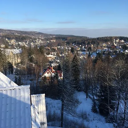 Urocza Przy Wyciagu Arena Daire