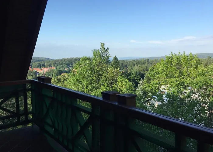 Urocza Przy Wyciągu Arena *