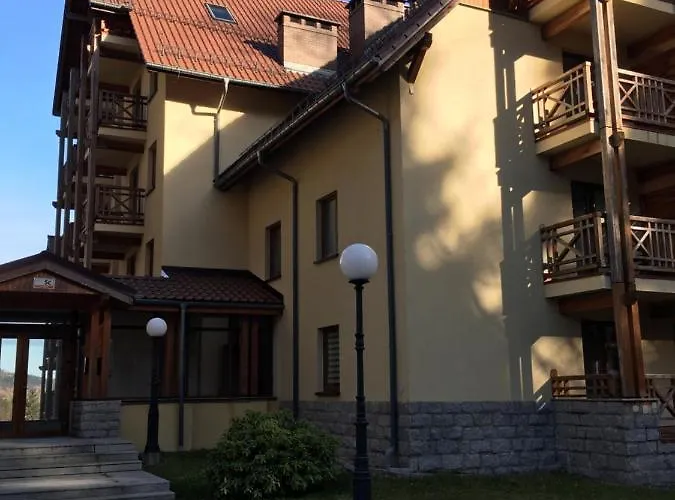 Urocza Przy Wyciągu Arena Apartament *