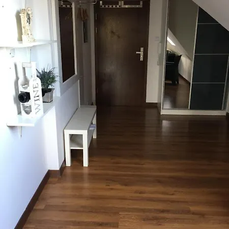 Urocza Przy Wyciagu Arena *