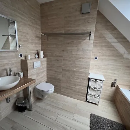 Urocza Przy Wyciagu Arena Lejlighed *