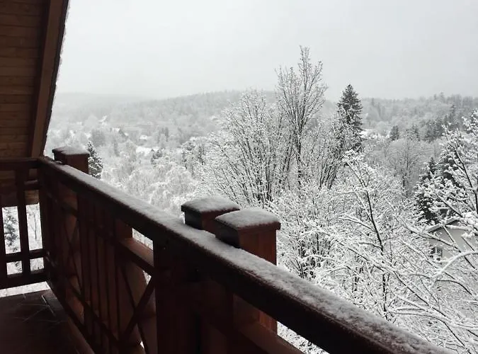 Urocza Przy Wyciagu Arena *